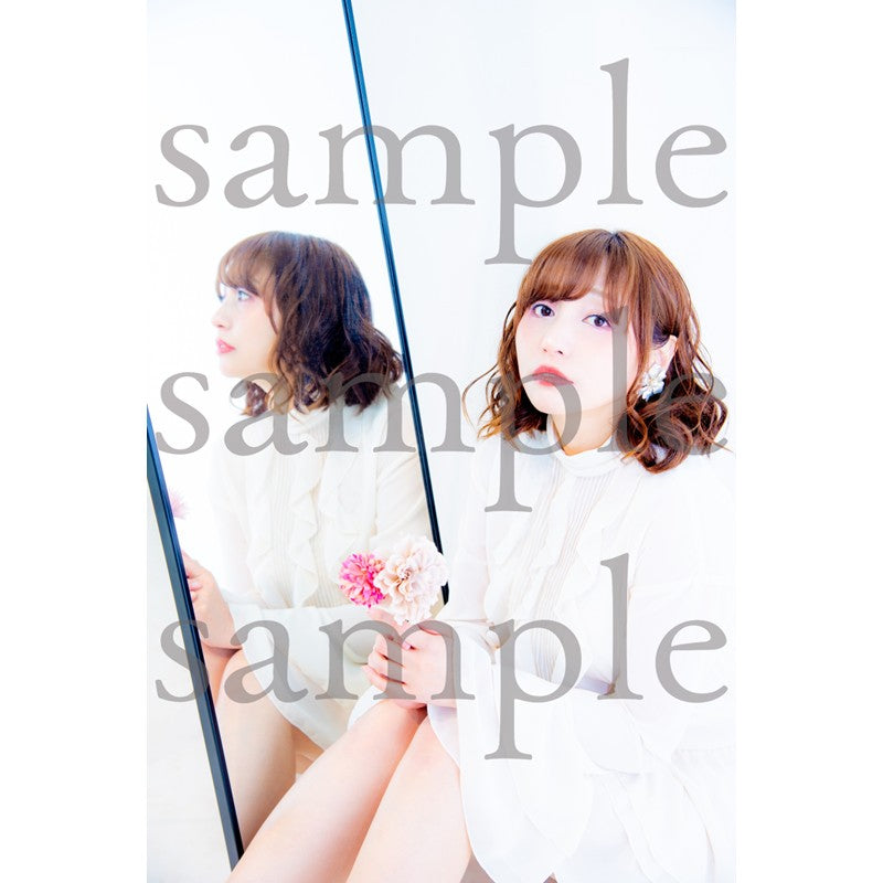 MoeMi ダウンロードカード「inori」 ※特典付き